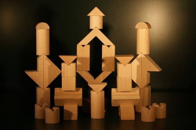Japanischer Holzbaukasten Tsumiki – Bild 4