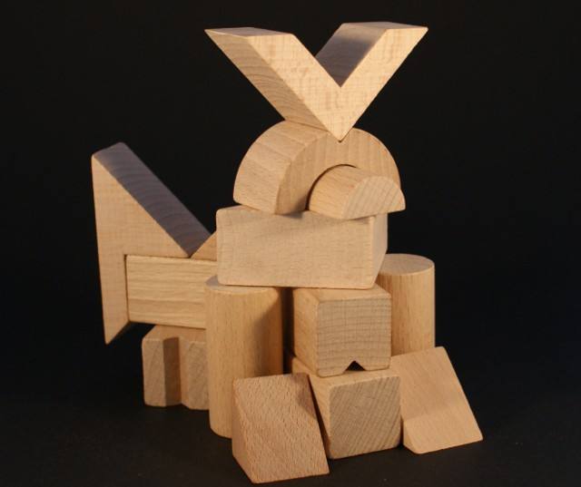 Japanischer Holzbaukasten Tsumiki – Bild 3